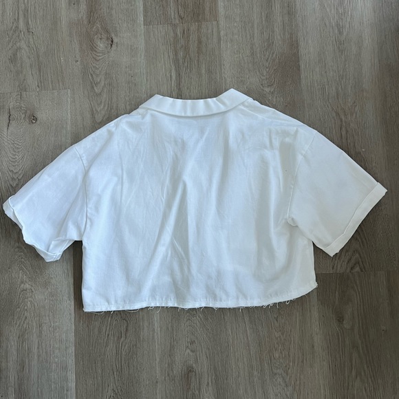 Zara Tops Zara White Cropped Pocket Shirt Poshmark